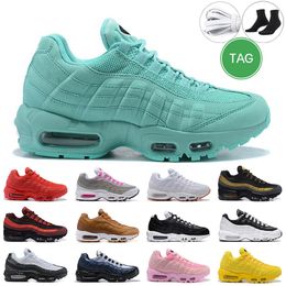 hommes femmes Chaussures de course OG Neon Worldwide Triple Black White Laser Greedy Navy Fuchsia outdoor Worldwide mens trainers sneaker