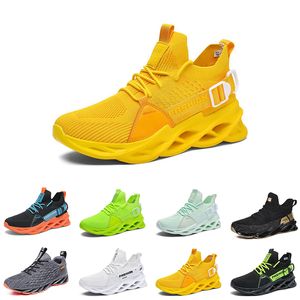 hommes femmes chaussures de course triple noir jaune rouge lemen vert cool gris gris mens down baskets sneakers soixante six