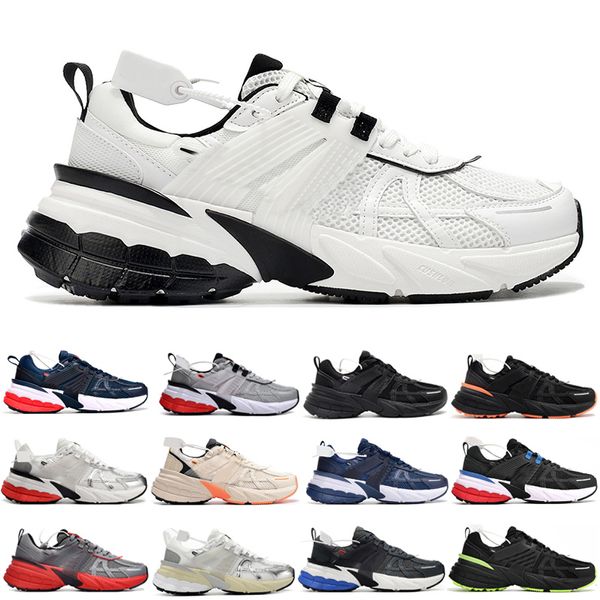 Hommes Femmes Chaussures de course V2K Runtekk Daddy Chaussure Cuir Noir Blanc Beige V2K Run Summit Blanc Métallisé Argent Hommes Femmes Baskets Chaussures de sport Baskets