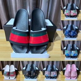 Mannen Vrouwen Slippers Slides Slipper Zomer Sexy Sandalen Heren Luxe Ontwerpers Rubberen Sandaal Flats Mode Oude Bloem Schoenen Dames Strand