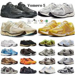 Hommes Femmes Vomero 5 Chaussures de course Baskets de créateurs Anthracite Gris foncé Photon Dust Noir Sésame Marron Blanc Jaune Vast Gris Baskets de sport 36-45