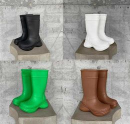 Hommes Femmes Boot Water Designer Betty Boots PVC Rubber Beed Platform Kneehigh Tall Luxury Nonslip Rain Boot Rubril