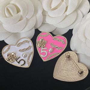 Hommes Broches de créateur pour femmes B broche 18k plaque à or raminestone marque bijoux broches accessoires de vêtements de fête de mariage