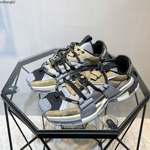 Men dames luxe laarzen designer schoenen sneakers in camouflage mesh fabric rubber stud triple zwart witte beige trainers joggen wandelen mlmkh rh2000039