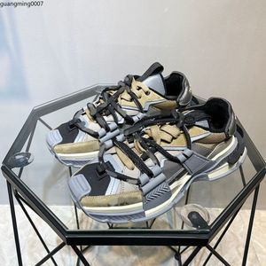 bottes de luxe pour hommes chaussures de créateurs baskets en tissu de maille camouflage crampons en caoutchouc baskets Triple Noir Blanc Beige Jogging Marche mlmkh gm7000039