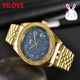 Hombres Mujeres Reloj de calidad superior 40 mm Correa de acero inoxidable Reloj Cuarzo de lujo Movimiento importado Día Fecha Impermeable Diamantes de lujo Regalos Relojes de pulsera