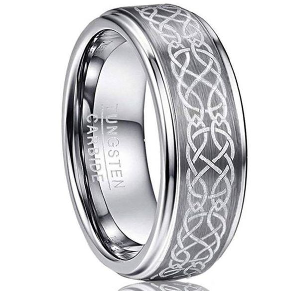 Men039s Anillos de boda de carburo de tungsteno cepillado con nudo celta láser de 8 mm Tamaño de borde de paso pulido 6132471130