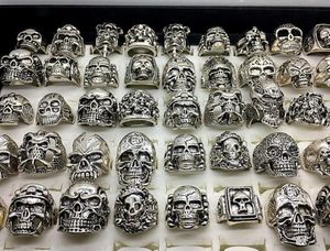 Men039 Fashion 50pcs Lots Top Style Mélange grande taille Skull Biker Biker Silver plaqué Anneaux Bijoux Squelette Ring4899096