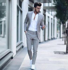 Men039S Party Wear Suits Silver Wedding Tuxedos 2020 Laatste bruidegom Outfit Trim Fit Brown Groomsmen kleding Twee delige jacketpan9195700