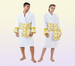 Men039s robes masculines Luxury Classic Cotton Paintes de coton Men et femmes Brand SleepingWear Kimono Warm Bath Robes Home Wear Unisexe Bathrob6830893