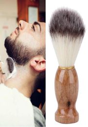 Men039s Brocha de afeitar Peluquería Salón Hombres Aparato de limpieza de barba facial Herramienta de afeitado Brocha de afeitar con mango de madera para novio7359283