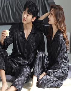 Men039s Sleepwear Couple Pyjama sets pour hommes Plaid Designer Loungewear Nightwear Long Manches Sleep Sleep Sleep Mink Silk Satin PA2025488