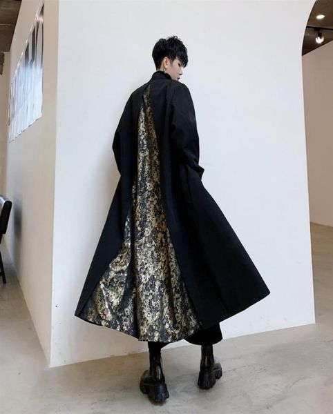 Men039s Trench Coats hommes Vintage motif épissure ample décontracté longue veste Trench manteau mâle japon Streetwear Hip Hop gothique Kimon6599475