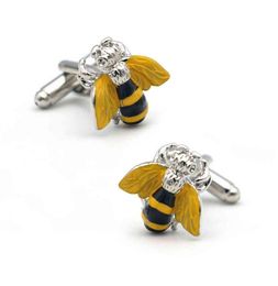 Men039s boutons de manchette guêpe couleur jaune abeille Design qualité cuivre matériel boutons de manchette de mode vente au détail entière G1126310A7324781