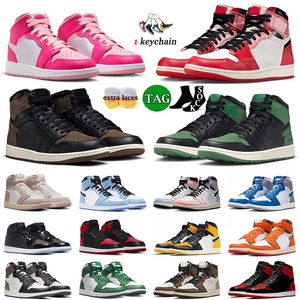 Hommes 1 Jumpman 1S High OG Chaussures de basket-ball Spider Verse Fierce Pink Eastside Golf 1961 Dark Moka Patent Stain Bred Space Jam Femmes Baskets plates Sports 36-47