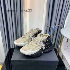 MENS 2024 Balmain Womens Top Shoes Sneaker Fashion Spaceship Spring Space Shoe Sneaker Rend Summer Ultra-Trim Sole Outdoor Ufo Shape Luta