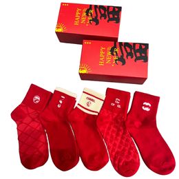 Hommes 24ss chaussettes femmes luxe coton chaussette classique concepteur lettre bas confortable 5 paires ensemble tendance populaire