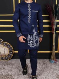 Heren Afrikaanse 2 stuks Set geometrische print dashiki met lange mouwen en trekkoord vaste broek Outfit Traditional Suit 240423