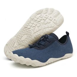 Hommes et femmes pieds nus Unisexe Portable Wading Shoes Beach Aqua Walking Sports Chaussures Running and Jogging chaussures Taille 35-47 240513