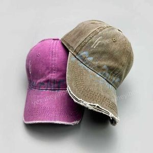 Designers pour hommes et femmes casquette sport denim caps de balle à balle solide couleur b lettre extérieure couple chapeaux de baseball Balengiaga Paris Fashion polyvalente A1
