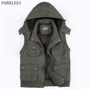 Mens Army Green Cargo Hooded Vest Veel Pocket Fleece Zware Winter Vest Mannen Pografie Vissen Klimmen Mouwloze Jas 210522