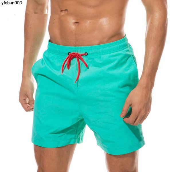 Shorts de plage pour hommes surf sur un pantalon de natation anti-maladresse