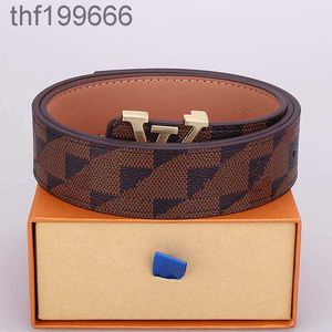 Brand de ceinture pour hommes Brand Man Smooth Leather Luxury Beltes For Men Big Buckle Male V Top Fashion Wholesale Factory Outlet Store Great Zgk9