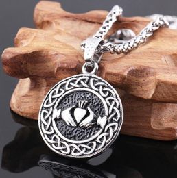 Hommes garçons argent acier inoxydable noeud celtique Claddagh amitié amour sans fin pendentif collier classique Viking bijoux 84089819788874