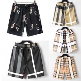 Heren Burbererys Shorts Designer Shorts voor mannen die snel drogende shorts runnen Summer High End Geplaid Pentagonal Pants met contrasterende plaid voor mannen Britse strandbroek