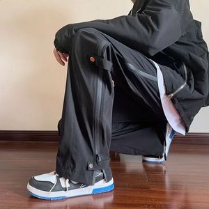 Mens vrachtbroeken Outdoor Male broek Brede rechte wandel Zwart katoen Aesthetische Harajuku Oversize Techwear Regular Fit Baggy 240426