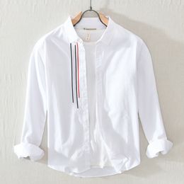 Heren Casual shirts Men kleding Japanse trend frisse witte longsleve jeugdkleur matching literaire losse katoen 230214
