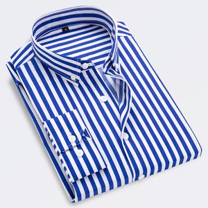 Chemises décontractées pour hommes Robe à manches longues rayée Mode Slim Button Formal 230607