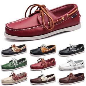 Chaussures décontractées pour hommes Noir Loisirs Argent Taupe Dlives Marron Gris Rouge Vert Marche Basse Souple Multis Cuir Hommes Baskets Baskets En Plein Air Chaussures Bateau Respirant AA008