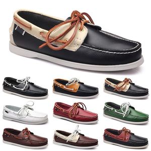 Chaussures décontractées pour hommes Noir Loisirs Argent Taupe Dlives Marron Gris Rouge Vert Marche Basse Souple Multis Cuir Hommes Baskets Baskets En Plein Air Chaussures Bateau Respirant AA094