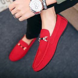 Heren Casual schoenen Rode Loafers Cleat Shoes Metal Trim