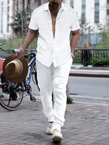 Homme à dos de couleurs solides à deux pièces décontractées Top et pantalon à manches courtes et pantalons Spring / Summer Street Street 240508