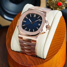 Reloj de moda para hombres Classel de 40 mm diseñador diseñado por un diseño de lujo de estilo de lujo Wall Wristwatch impermeabilizan las pulseras deportivas de la pulsera