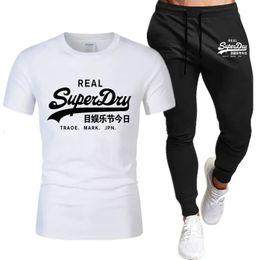 Vêtements de vêtements pour hommes Summer Brand imprimé Coton ShortSleeved Tshirt pantalon pour hommes Jogging Jogging Tracksuit 240511