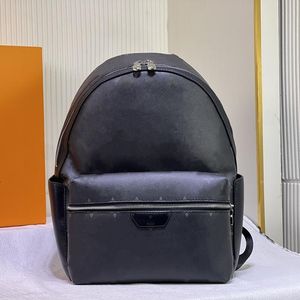 Sac à dos de designer pour hommes Luxurys Sac à dos en relief en cuir véritable Noir Sac à bandoulière de grande capacité pour homme