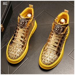 Mens Designer Boots Gold Green Banquet prom jurk Drukken Rivet Shoe Flat Platform Sneaker Casual Boot Zapatos de Hombre A25
