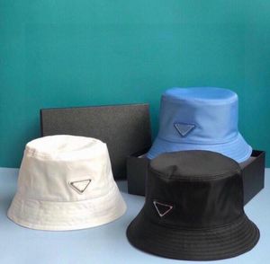 Hommes Designer Bucket Hat Beanie Chapeaux Femmes Casquette de baseball Casquettes Snapback Masque Four Seasons Fisherman Sunhat Unisexe Extérieur Cas8974393