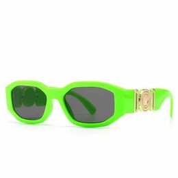 Heren Designer brillen Zonnebril vrouw brillen Eyewear Fluorescent Green Polarisated Sunglass Google Unieke kleine frame Luxuremerkglazen rijden Beach Tour -bril