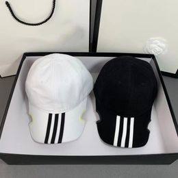 Chapeaux de créateurs pour hommes, chapeau d'icône de mode, casquette de baseball de styliste, icône noire et blanche, casquette active, chapeaux pour hommes et femmes, protection f1 Sping automne bonnet