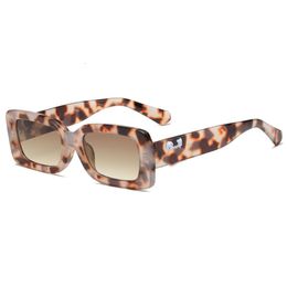 Mens Designer Off Sunglasses OffWhites New Star Style w Personalizado Óculos de Sol Moda Masculino Quadrado Feminino Street Sunshade e óculos de proteção solar