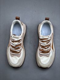 Heren Designer hardloopschoenen Vegetarische low top lederen sneakers retro 5s klassieke drie kleuren zwart beige wit bruin woestijn grijs buitentraining schoenen