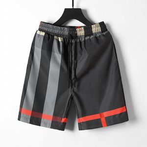 Herr Designer Shorts Sommar Herr Strandbyxor Casual Sport Mode Snabbtorkande shorts män