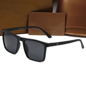 Lunettes de soleil de designer pour hommes pour femme carrée monture noire dernière vente lunettes de soleil de mode homme lunettes de soleil Gafas de sol lunettes rectangulaires UV400 lentille avec boîte lunettes