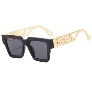 Lunettes de soleil de créateurs pour hommes pour femmes Fashion Nouveau style Street Photo Lunettes de soleil Top Brand Fan Family Box Sunglasses Lettre personnalisée Big Frame Glasse