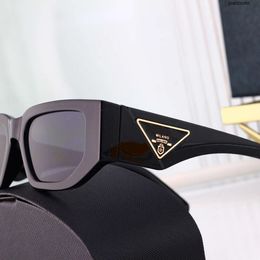 Herenontwerper Zonnebril voor vrouwen Optionele topkwaliteit Polariseerde UV400 -beveiligingslenzen met doos zonnebrillen 2024