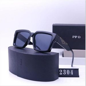 Heren Designer Zonnebril voor vrouwen Sun Glazen Fashion Outdoor Tijdloze klassieke stijl Eyewear Retro Unisex Goggles Sport Rijden jongere optiek Ultieme Makemade